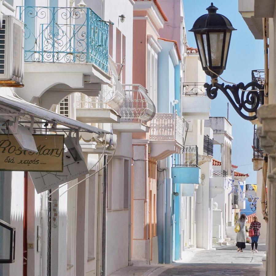 Anemomiloi Andros Hotel Exterior photo
