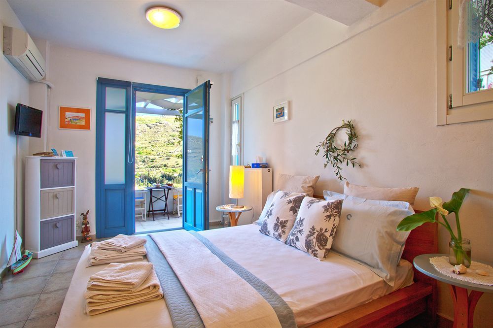Anemomiloi Andros Hotel Exterior photo